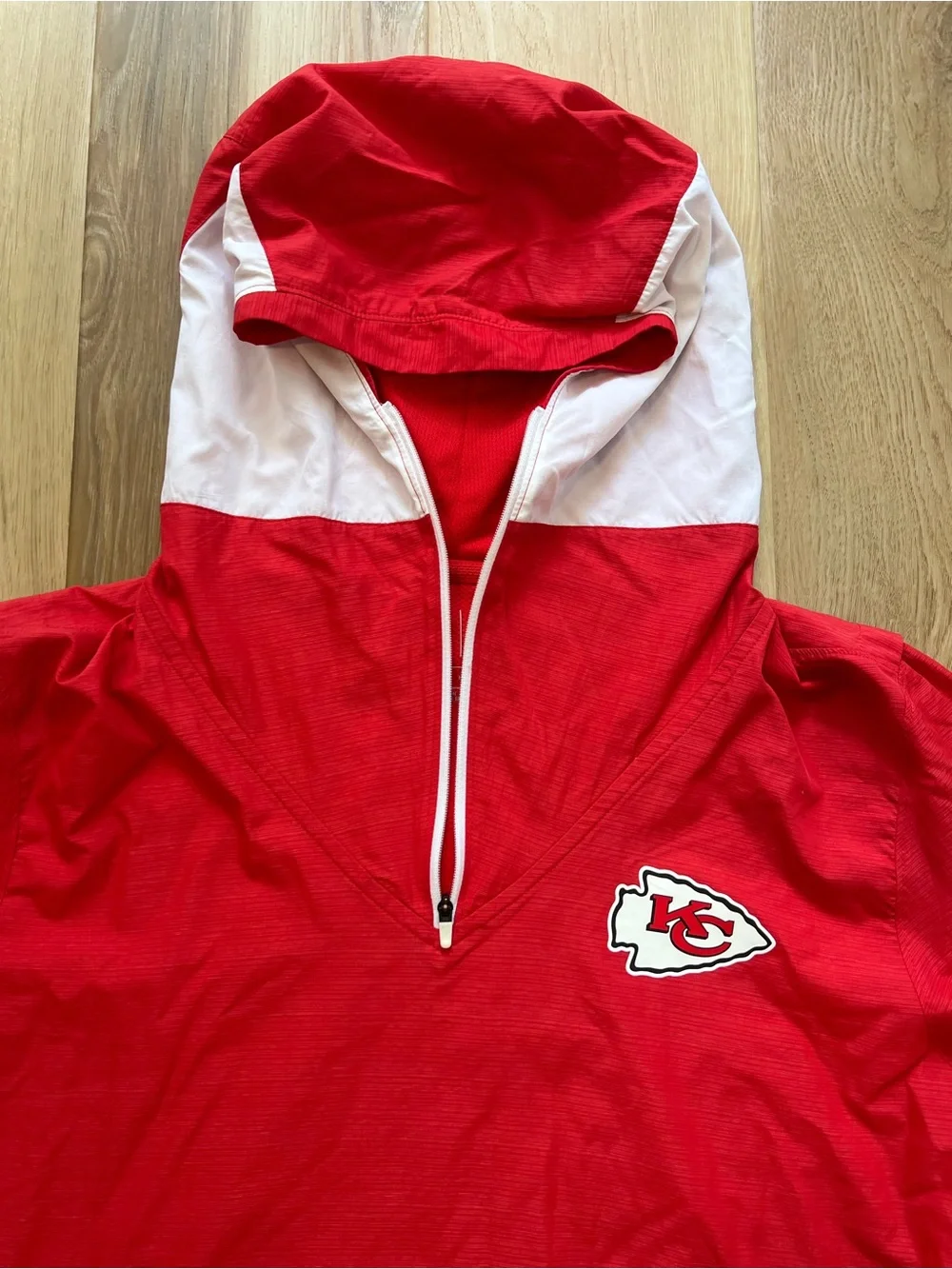Nike NFL Onfield Apparel Kansas City Chiefs Red Hooded Pullover Windbreaker